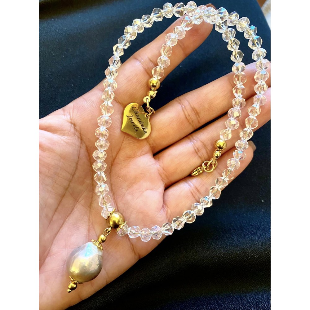 4 mm chrystal necklace with big barok pearl.Choose length. Steel/gold